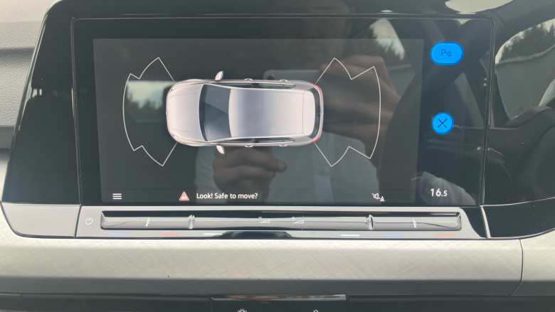 Volkswagen Golf 1.5 TSI 150 Life 5dr Petrol Hatchback